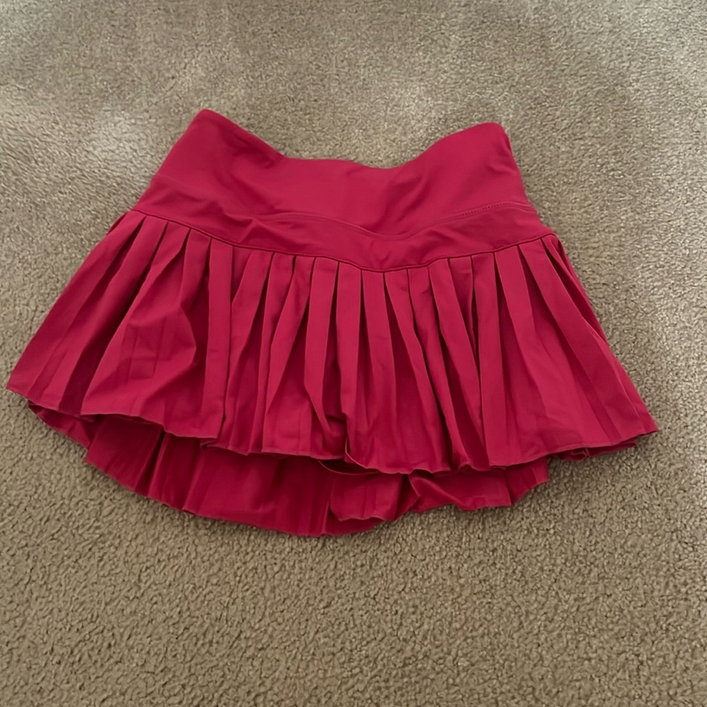 goldhinge skirt